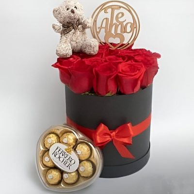 CILINDRO LUJO ROSAS ROJAS+ MINI Cilindro de Lujo Sembrado de Rosas Rojas + Chocolate Ferrero + Peluche Mini